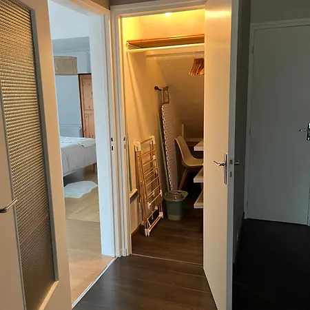 Apartment Lavou